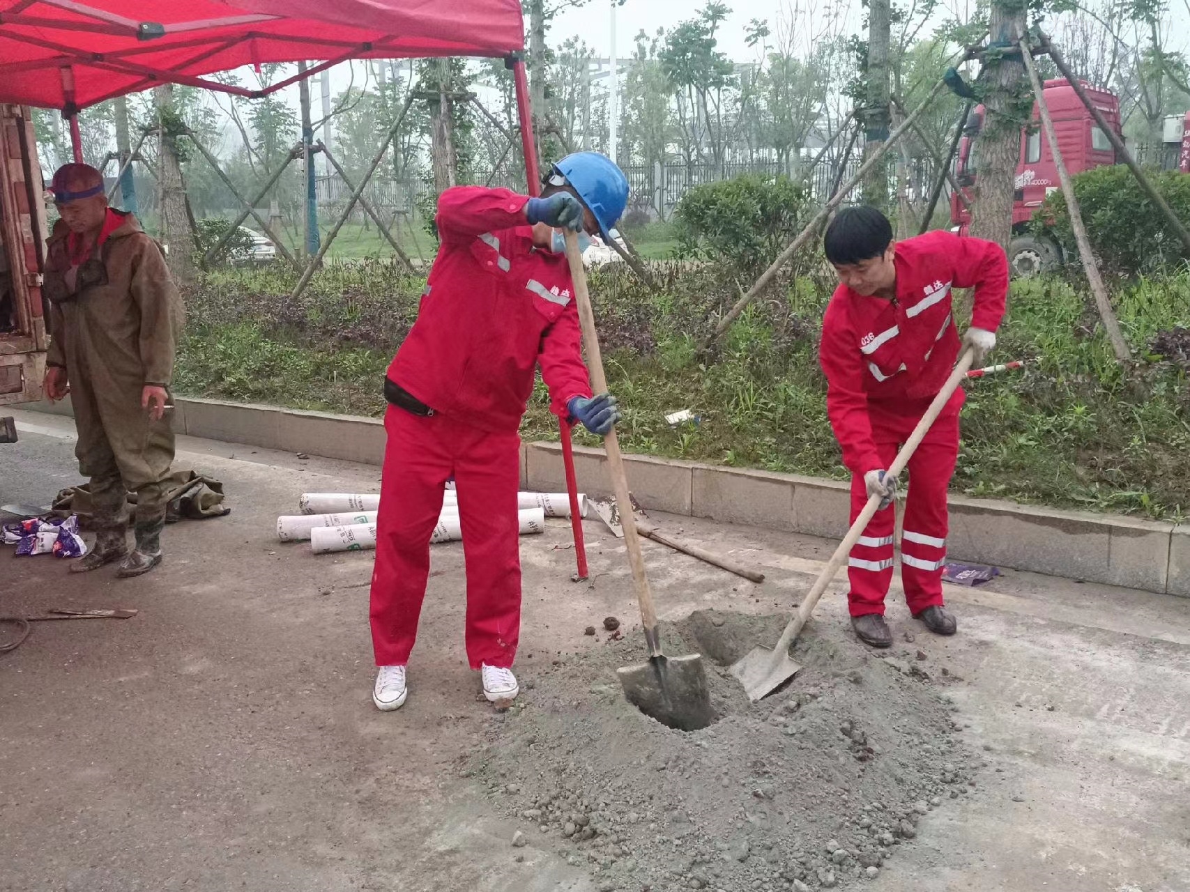 临安管道疏通哪家好】及时进行市政管道清淤