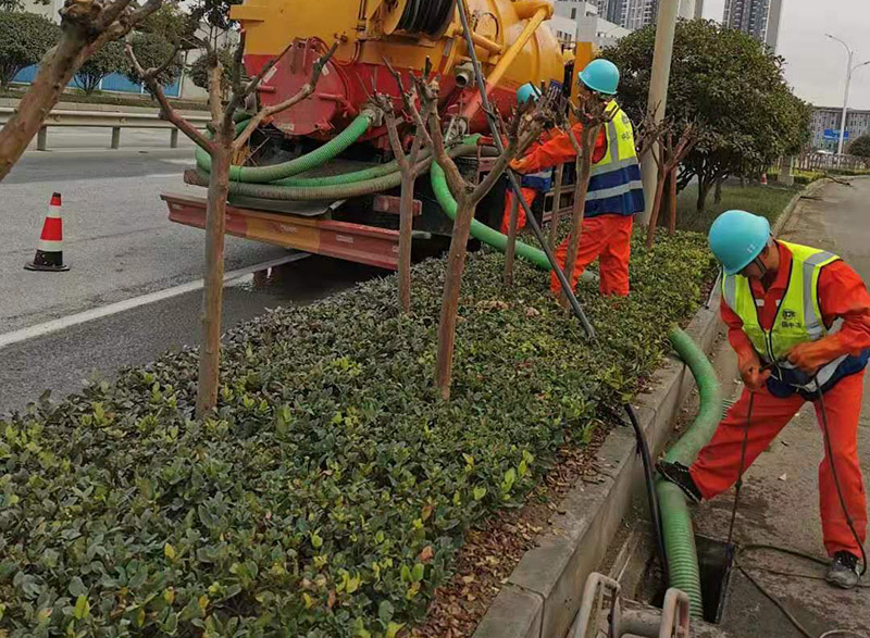 临安市政管道清淤